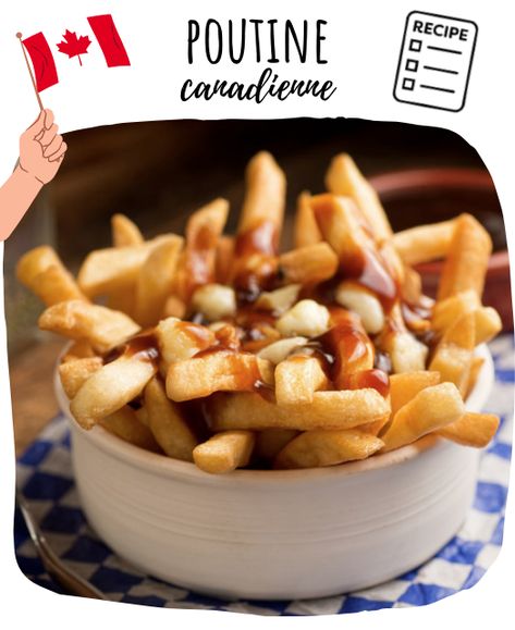 Des frites, une sauce brune savoureuse, du fromage : on parle bien évidemment de la poutine canadienne ! Ce plat emblématique du Québec est parfait pour caler son estomac lors des froides journées d’hiver. Apparu lors de la fin des années 1950, on peut désormais dire que la poutine est un plat national aux multiples versions. À chacun sa recette : bœuf, légumes, guacamole, la poutine se découvre à toutes les sauces et à toutes les saisons ! Salsa Gravy, Canadian Poutine, Turnip Fries, Poutine Recipe, Canadian Dishes, Canadian Cuisine, Canada Food, Cheese Curds, Canadian Food