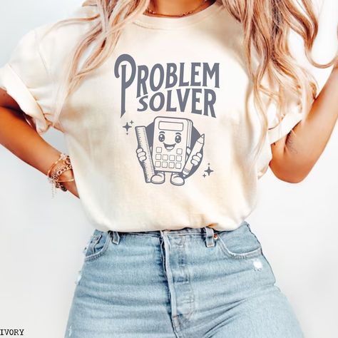 Problem Solver Math Teacher Shirt, Back to School Shirt, First Day of School T Shirt, Comfort Colors Tee for Math Lover Teacher Appreciation by MediocreMillennials on Etsy Math Teacher Outfits, Cricut Business, Math Shirt, Math Teacher Shirts, Math Shirts, Teacher Clothes, Teaching Shirts, Diy Tees, Problem Solver