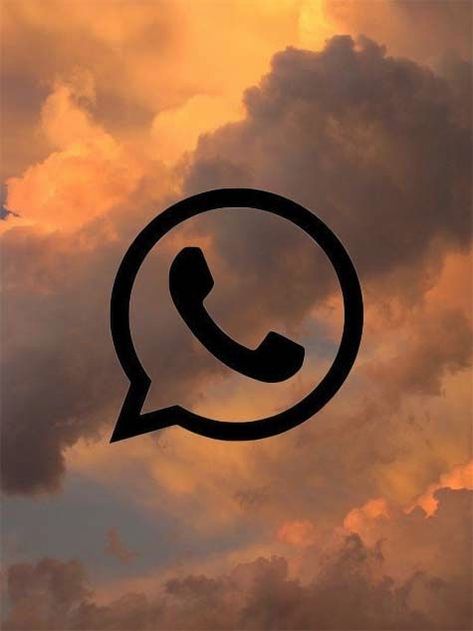 Whatsapp golden app icon for iphone / android #shortcuts #goldenappicon #whatsapp #appicon #clouds #golden #sunset Chat App Icon Aesthetic, Golden Icons For Apps, Sunset App Icon Aesthetic, Sunset App, Icon For Iphone, Gold Aesthetics, Bts App, Ios Theme, Mobile App Icon