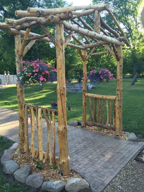 Log Arbor, Pergola Archway, Rustic Yard Art, Rustic Pergola, Walkway Landscaping, Walkways Paths, Beautiful Home Gardens, Garden Arbor, Landscaping Supplies