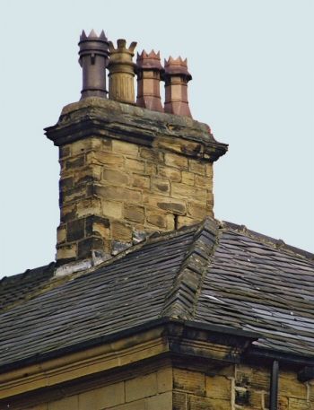 Old Chimney, Men Wedding Suits, Chimney Pots, Jamaica Inn, England House, Stone Chimney, Old Manor, Casa Country, Chimney Sweep