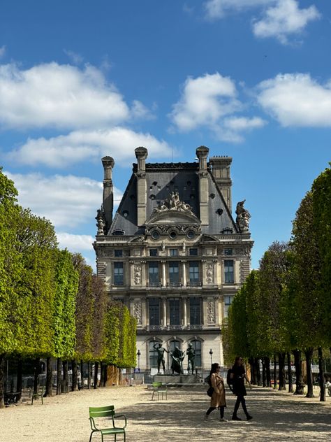 📍Jardin des tuileries Jardin Des Tuileries, Paris Trip, Paris Photography, Paris Travel, Travel Tips, Paris, Photography, Travel, Travelling Tips