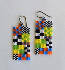 Memphis Design, Fun Color, Earrings Beaded, Brick Stitch, Checkered Pattern, Bead Earrings, Jewelry Diy, Orange Yellow, Ear Wires