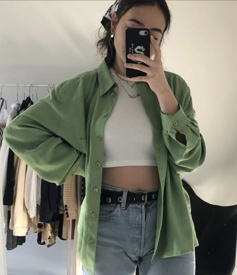 Polo Longsleeves Outfit Women, Green Longsleeves Outfit, Longsleeves Outfit Polo Women, Gen Z Office, Polo Outfit Women's, Tiktok Fashion Aesthetic, Aurora Concert, Longsleeves Outfit, Green Outfits For Women