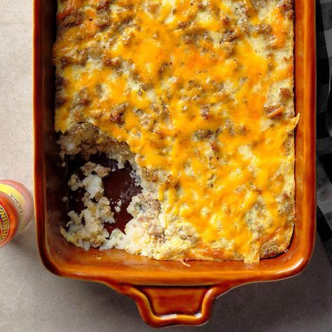 Grits 'N' Sausage Casserole Grits Breakfast Casserole, Fall Casserole Recipes, Grits Recipes, Fall Casseroles, Grits Breakfast, Grits Casserole, Brunch Casserole, Sausage Casserole, Best Casseroles