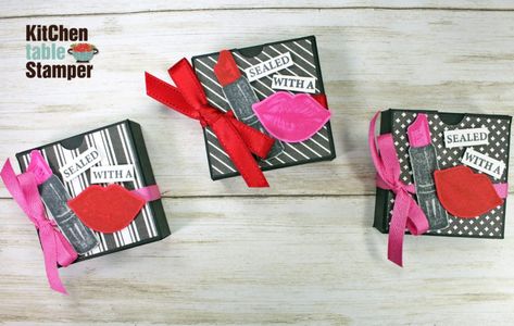 Hearts & Kisses Ghirardelli Valentine Treat Box Tutorial Hearts And Kisses, Rubber Stamp Crafts, Valentine Treat, Country Bouquet, Box Tutorial, Star Cards, Treat Holder, Chocolate Hearts, Treat Box