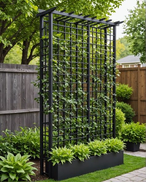 20 Amazing Vertical Trellis For Your Backyard – ToolzView Front Yard Landscaping With Trellis, Small Walled Garden, Long Planter Ideas Outdoor, Freestanding Trellis, Wood Slat Trellis, Tall Trellis For Privacy, Pergola Trellis, Vertical Garden Ideas, Garden Walkthrough Trellis