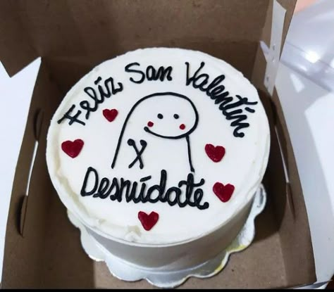 Pasteles San Valentin Ideas Mini Cakes, Mini Cakes San Valentin, Meme Cake, Flork Meme, Gifts For Hubby, Funny Birthday Cakes, Happy Birthday My Love, Valentine Cake, Cute Birthday Cakes