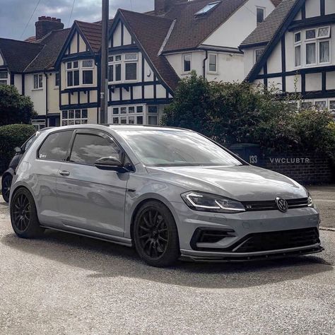 NARDO GREY 🦍 . Follow: @vwclubtrcom 🚗: @tay6r . #golf7r #golfr #golf7 #vwgolf #volkswagen #vwclubtr #vwclub #golf7gti #golfgti #vw #nardogrey Grey Volkswagen Golf, Mk7 Golf R, Golf R Mk7, Golf 7 R, Golf 7 Gti, Mk7 Gti, Vw Ideas, Price List Design, Gti Mk7