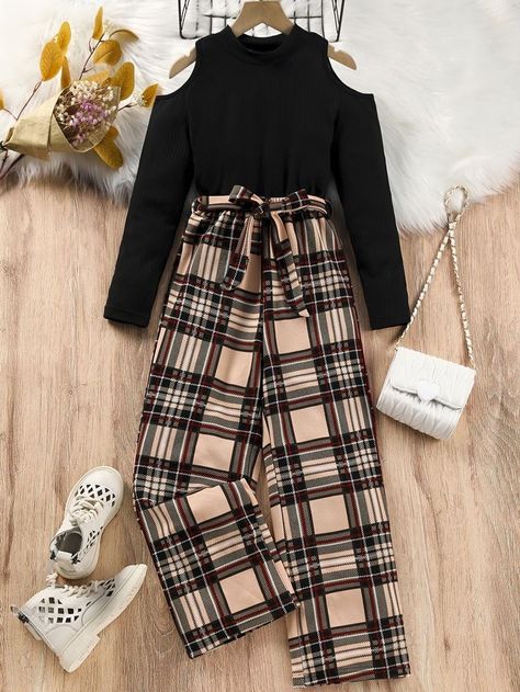 Clothes For Girls, Fashion Top Outfits, Cute Dress Outfits, Trendy Fashion Tops, Belted Pants, كريستيانو رونالدو, Fashionista Clothes, Easy Trendy Outfits, Summer Outfit Inspiration