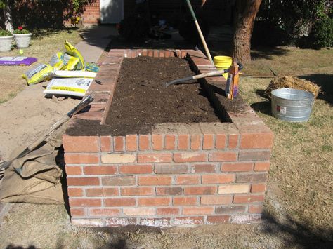 There's nothing like a new raised bed to get you off to a good start this spring. We just finished these beautiful brick raised beds for fri... Brick Planter Boxes, Brick Raised Garden Beds, Brick Raised Beds, Brick Flower Bed, Raised Bed Frame, Brick Planter, Raised Vegetable Gardens, Vegetable Beds Raised, Building Raised Garden Beds