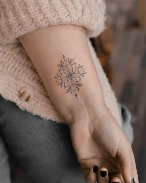 ✧ THE MODERNDAY HIPPIE ✧ on Instagram: "✧ 𝑻𝒉𝒂𝒏𝒌 𝒚𝒐𝒖 𝑳𝒊𝒏𝒅𝒂! 🌱 ✧ • • #tattoo #tattoos #tattooinkspiration #tattooart #tattoostyle #tattooartist #tattooartwork #finelinetattoo #dotworktattoo #ornament #ornamentaltattoos #ornamental #fineline #fashion #photography #eleganttattoo #ornamentaltattoo #bohotattoo #elegant #bohochic #bohostyles #bohojewelry #tattoodetails #jewelry #delicatetattoo #floraltattoo #flowertattoo #planttattoo" Fine Line Geometric Flower Tattoo, Fineline Wrist Tattoo, Boho Flower Tattoo, Fine Line Mandala Tattoo, Fine Line Ornamental Tattoo, Ornamental Floral Tattoo, Ornamental Wrist Tattoo, Floral Ornamental Tattoo, Linda Tattoo