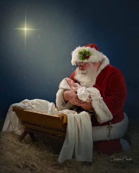 Santa Claus Pictures, Santa Claus Images, Christmas Nativity Scene, Christmas Jesus, Santa Clause, Christmas Memory, Christmas Scenes, Christmas Nativity, Christmas Photo