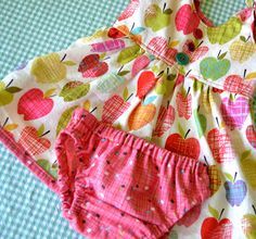 Bitty Baby Clothes, Diy Sy, Preemie Clothes, Itty Bitty Baby, Dress Tutorial, Kids Sewing, Sew Ins, Baby Sewing Projects, Baby Clothes Patterns