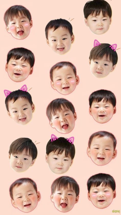 Song Triplets Wallpapers, Daehan Minguk Manse, Superman Kids, Song Triplets, Superman Baby, Wallpaper Tumblr Lockscreen, Triplet Babies, Cute Asian Babies, Asian Babies