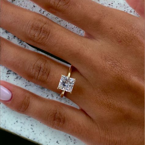 Princess Cut Gold Band, Simple Gold Engagement Rings, Engagement Rings Princess Cut, Princess Cut Engagement Rings Gold, Most Beautiful Engagement Rings, Princess Cut Diamond Ring, Diamond Promise Ring, Engagement Rings Princess, Diamond Ring Princess Cut