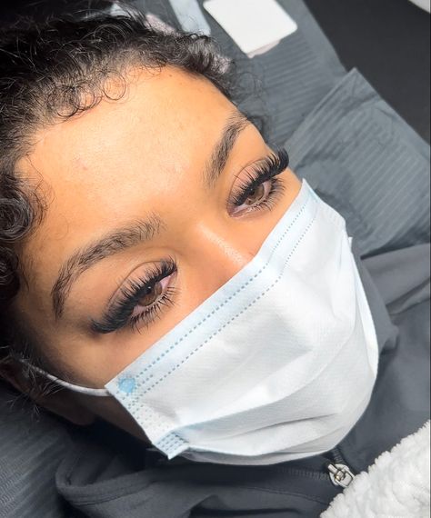 Fluffy Wispy Hybrid Lash Extensions, Classy Wispy Lashes, Cat Eye Lash Extensions With Bottom Lashes, Light Volume Lashes Cat Eye, Cat Eye Lashes With Bottoms, Cat Eye With Bottom Lashes, Hybrid Lashes With Bottom Lashes, Short Cat Eye Lash Extensions, Lash Extensions With Bottom Lashes