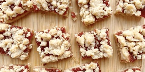 Crumble Bars Recipes, Strawberry Jam Bars, Strawberry Crumble Bars, Strawberry Rhubarb Bars, Rhubarb Bars, Strawberry Rhubarb Crumble, Jam Bars, Strawberry Crumble, Rhubarb Crumble