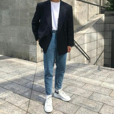 Semiformal Outfit Hombre, Create A Wardrobe, Spiritual Fashion, Classy Outfits Men, Mens Trendy Outfits, Street Style Outfits Men, Men Stylish Dress, Guys Clothing Styles, Mens Outfit Inspiration