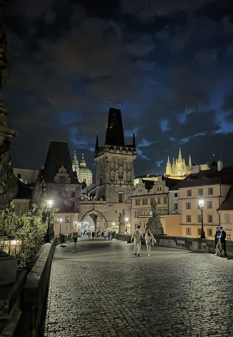 Charles Bridge. Charles Bridge, Prague, Czech Republic, Bridge