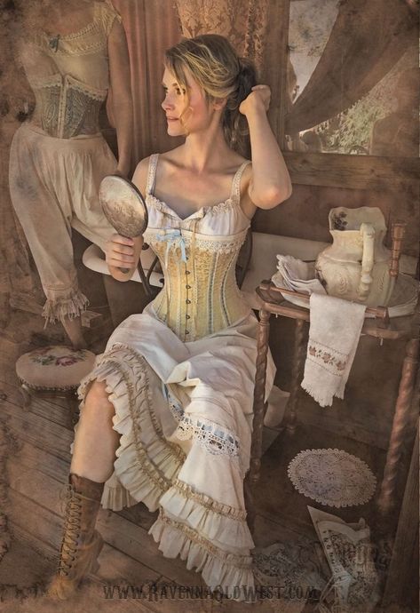 Karen Jones Rdr2, Saloon Outfits, Old Western Outfits Women, Wild West Outfits, Wild West Costumes, Yennefer Cosplay, Saloon Girl Costumes, Wild West Party, Saloon Girls