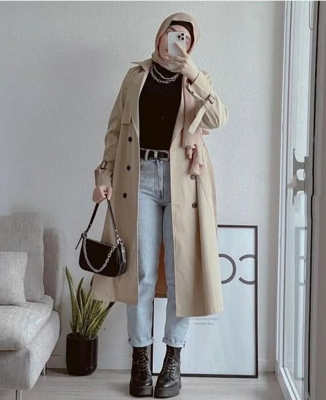 Hijabi Casual Outfits, Hijabi Casual, Hijab Fits, Errands Outfit, Spring Ootd, Celebrity Casual Outfits, University Outfit, Winter Fashion Outfits Casual, Fashion Outfits Casual