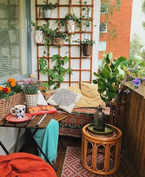 Patio Balcony Ideas, Apartment Porch, Tiny Patio, Balkon Decor, Tiny Balcony, Railing Planters, Small Balcony Design, Cozy Patio, Apartment Patio