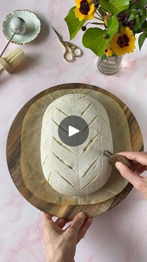 Bread Scoring Patterns, Make Sourdough Bread, Bread Scoring, Bread Lame, Artisan Bread Recipes, Bread Art, Best Sweets, Whole Wheat Bread, Sourdough Recipes