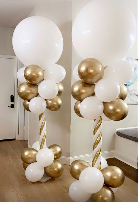 Wedding Balloon Columns, Balloon Towers Ideas, Balloon Tower Ideas, Wedding Entry Decor, Balloons Tower, Ballon Tower, Balloon Columns Ideas, Balloon Decorations Diy Tutorials, Balloon Pillars