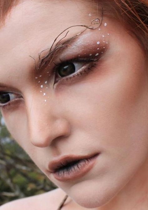 Elven Makeup, Faerie Makeup, Faerie Costume, Elf Cosplay, Eyebrow Hacks, Elf Costume, Makijaż Smokey Eye, Fairy Makeup, Elf Makeup