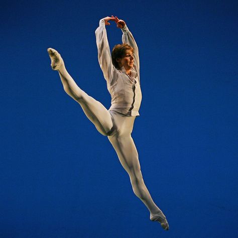 Falling From Building, Vladimir Shklyarov, Delete Instagram, Bolshoi Ballet, American Ballet Theatre, Russian Ballet, Ballet Theater, Back Injury, Metropolitan Opera