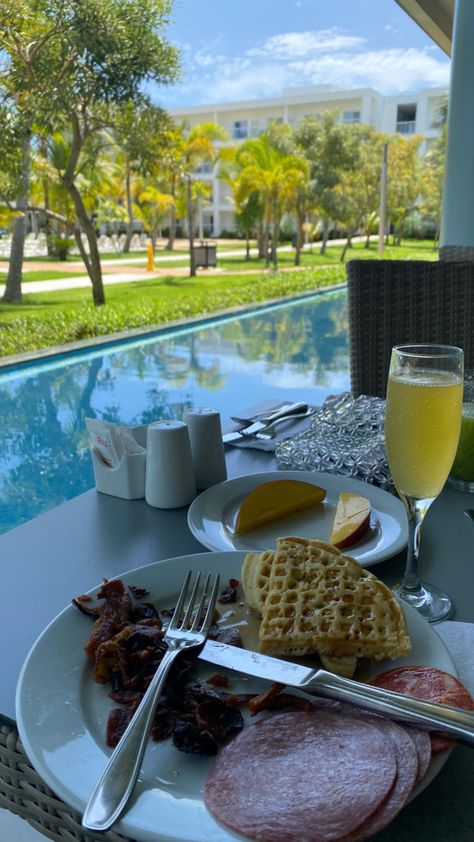 Resort Breakfast, Breakfast Brunch, Alcoholic Drinks, Drinks, Quick Saves