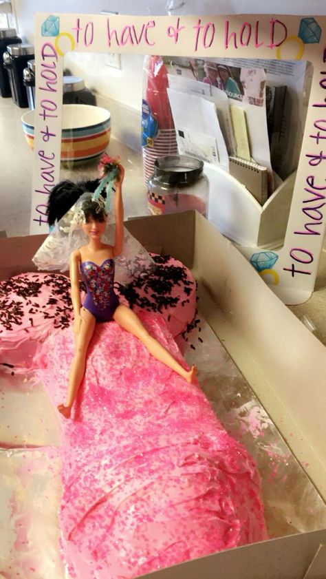 DIY bachelorette cake. #tohaveandtohold  #bacheloretteparty Diy Bachelorette Cake, Bachelorette Party Snacks Funny, Barbie Bachelorette Cake, Bachelorette Cake Ideas Funny, Bridal Shower Cake Ideas Funny, Bachelorette Treats, Bachelorette Snacks, Bachlorette Party Food, Bachelorette Cake Ideas