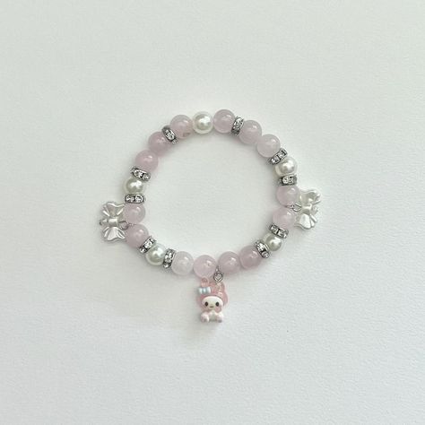 my melody charm bracelet!! 🎀 -length is 16cm and... - Depop My Melody Bracelet, Aesthetic Fits, Christmas Wishlist, Hello Kitty, Charm Bracelet