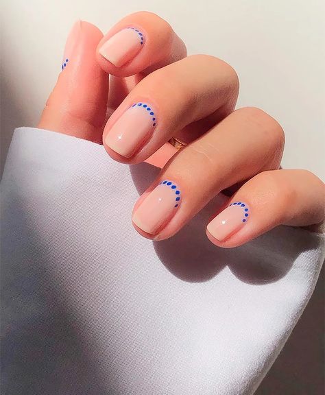 Minimal Short Nail Design, Blue Dots Nails, Makeup Dots, Easy Nail Designs Summer, Minimal Nails Art, Natural Nail Designs, Milky Nails, Subtle Nails, Minimal Nails