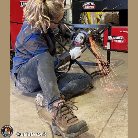 @ariatwork, "Built for work. Fit for women. #regram @CynthiaGauthier" #ariat #ariatwork #ariatessentials #workdoneright #tough #workgear #workboots #womenswork #womensworkboots #carmenelectrode #girlpower #girlgang #supportyourlocalgirlgang #womensupportingwomen #womensempowerment #womenwelders #welderwomen #womenwhoweld #weldlikeagirl #anythingboyscandogirlscandobetter Women In Trades Outfit, Female Mechanic Outfit, Welder Outfit, Women Welders, Work Boots For Women, Mechanic Clothes, Women Welder, Woman Mechanic, Career Motivation