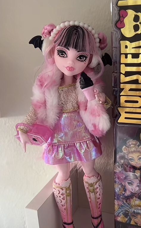 Draculaura Restyle, Draculaura G3, New Monster High Dolls, Shadow Monster, Monster High Doll Clothes, Mh Dolls, Monster High Custom Doll, Catty Noir, Moster High