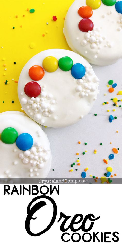 These Rainbow dipped OREO Cookies are about the cutest little treats for a birthday party or St. Patrick's day celebration! #rainbow #cookies #oreos Rainbow Recipes, Donut Decorating Ideas, Oreo Treats, Oreo Cookies Dipped, Chocolate Dipped Oreos, Dipped Oreos, Rainbow Cookies, Oreo Pops, Chocolate Oreos