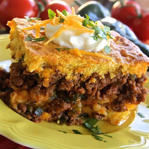 Hot Tamale Pie | "While this tamale pie has very little to do with its south-of-the-border namesake, it's a really delicious recipe all the same." Freezer Casseroles, Hamburger Casseroles, Food Casseroles, Tamale Pie Recipe, Best Ground Beef Recipes, Cauliflowers, Slow Cooker Bread, Hot Tamale, Slow Cooker Turkey Breast