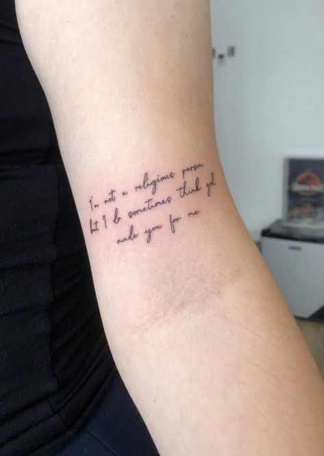 My Year Of Rest And Relaxation Tattoo, The Art Of Noticing Tattoo, Normal People Tattoo Book, I Contain Multitudes Tattoo, I’ll Go And I’ll Stay Normal People Tattoo, Sally Rooney Tattoo, Normal People Tattoo Ideas, The Only Way Out Is Through Tattoo, Normal People Tattoo