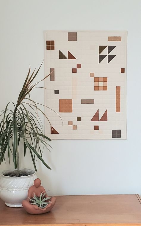 Minimal Quilt Patterns, Quilt Block Wall Hanging, Fabrics Background, Quilted Wall Art, Textile Artwork, Wall Hanging Quilt, Quilt Wall Hanging, Quilted Wall Hanging, Textiles Artwork