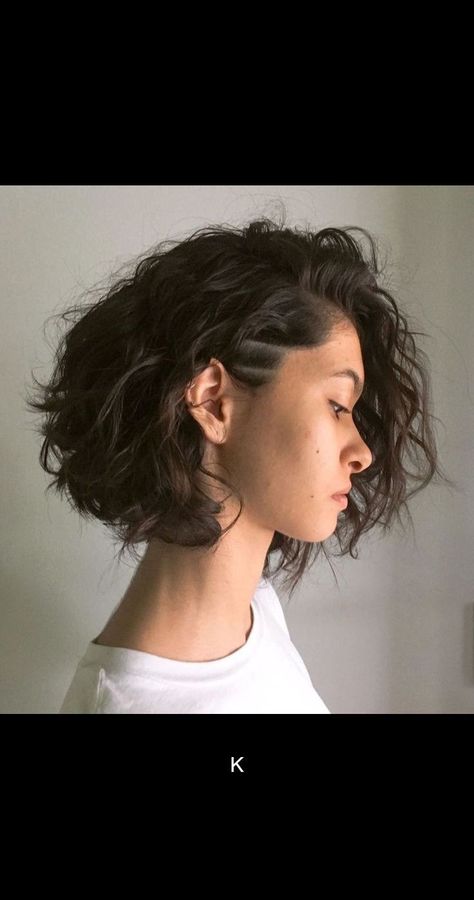 Side Cut Hairstyles Women Long Hair, Long Curly Hair With Shaved Side, Tomboy Haircuts For Women Curly, Small Shaved Side Hair, Shaved Side Curly Hair, Side Shave Curly Hair, Short Curly Hair Shaved Side, Curly Shaved Sides, Partial Shaved Hair Women