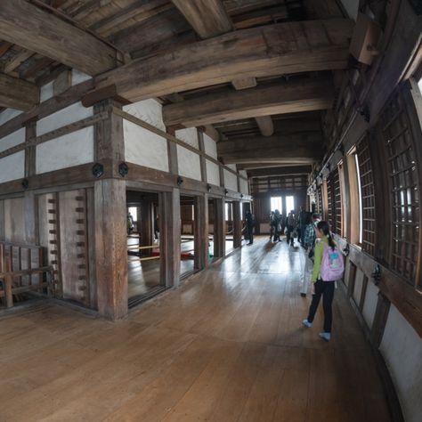 Himeji Castle Interior, Japanese Castle Layout, Feudal Japan Architecture, Japanese Castle Interior, Japanese Traditional Architecture, Castle Layout, Castle Rooms, Himeji Castle, Japanese Castle