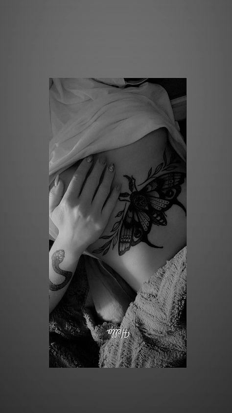 Moth Torso Tattoo, Sternum Moth Tattoo Women, Dark Feminine Sternum Tattoos, Moth Tattoo Underbust, Moth Tattoo Stomach, Dark Sternum Tattoo, Sternum Tattoo Cover Up, Black And White Moth Tattoo, Underground Tattoo Ideas