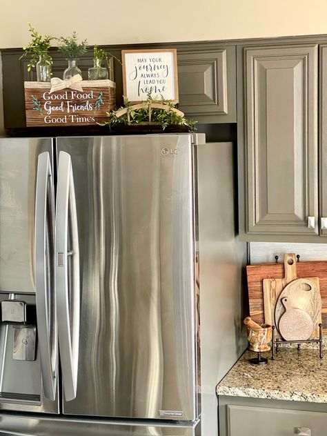 Decor Top Of Refrigerator, Tops Of Fridge Decor, Top Of Fridge Decor Ideas Boho, On Top Of Refrigerator Ideas, On Top Fridge Decor, Decorate Top Of Fridge Farmhouse, Decor Top Of Fridge, On Top Of Refrigerator Decor, Decorate Above Fridge