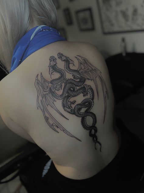 #tattoo #spinetattoosforwomen #dragon Back Tattoo Women Spine Unique Dragon, Spine Tattoos Dragon, Two Headed Dragon Tattoo, Twin Dragon Tattoo, Dragon Tattoo For Women Back Big, Big Leg Tattoos, Dragon Back Tattoo Women, Dragon Spine Tattoo, Dragon Tattoo With Wings