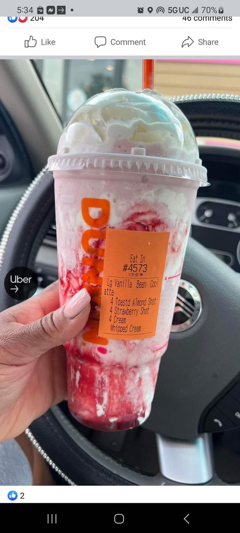 Drinks To Order At Dunkin, Dunkin Drinks No Coffee, Dunkin Order Ideas, Dunkin Refreshers Order, Dunkin Drink Orders To Try, Dunking Donuts Drinks, Dunkin Drink Orders Refreshers, Dunkin Coolatta Drinks, Frozen Dunkin Drinks