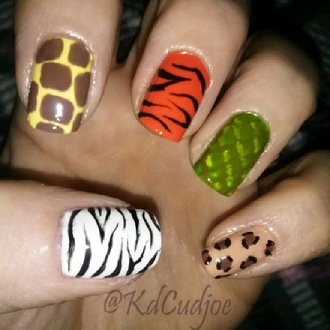 Animal print nails Zebra Nail Designs, Animal Skin Print, Animal Nail Designs, Nail Art Photos, Animal Nail Art, Zebra Nails, Print Nails, Animal Nails, Animal Print Nails