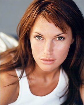 Jolene Blalock Jolene Blalock, Jason And The Argonauts, Star Trek Models, To Be A Woman, Star Trek Tv, Star Trek Images, Old Hollywood Glam, Most Beautiful Eyes, Star Trek Enterprise