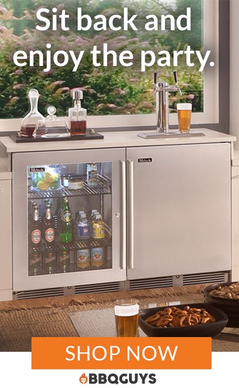 Outdoor Kitchen With Kegerator, Outdoor Kegerator Ideas, Outdoor Fridge Ideas, Outdoor Refrigerator Ideas, Outdoor Kegerator, Kitchen Design Outdoor, Design Outdoor Kitchen, Entertaining Outdoors, Outdoor Fridge